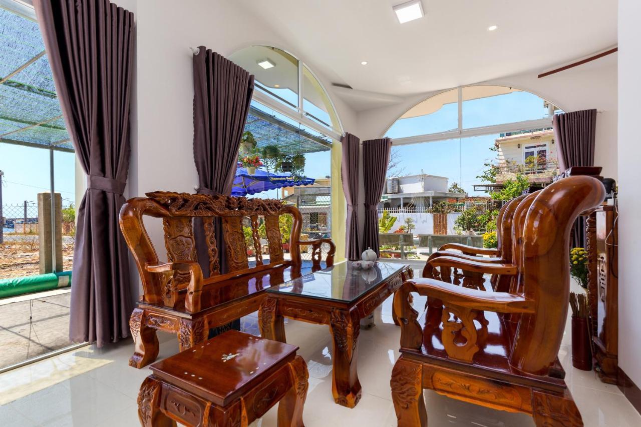 Oyo 960 Hoai Tam Hotel Phan Thiet Exterior photo