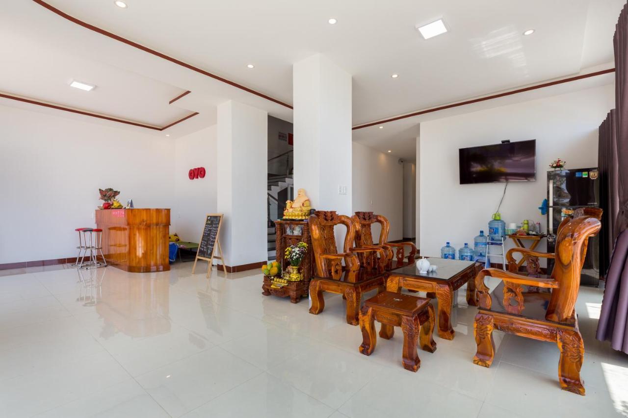 Oyo 960 Hoai Tam Hotel Phan Thiet Exterior photo