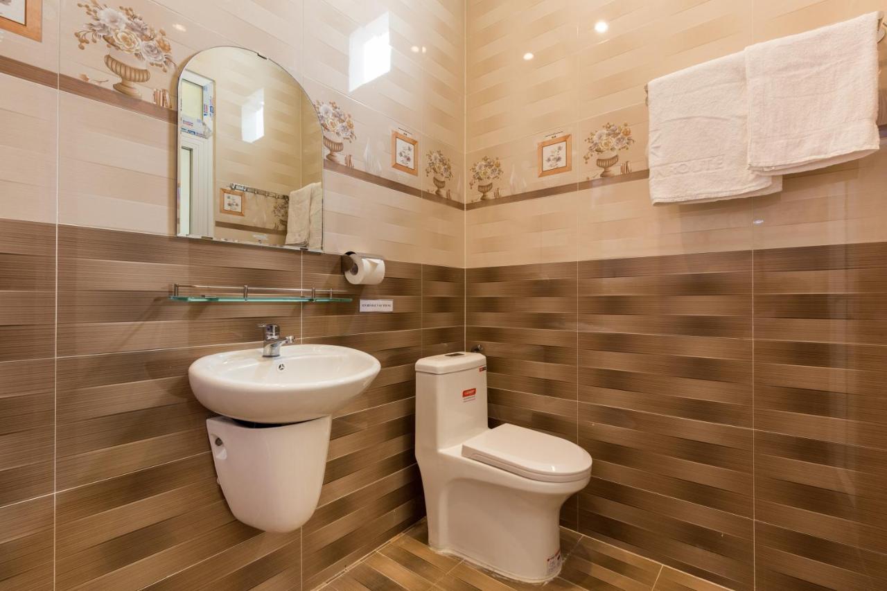 Oyo 960 Hoai Tam Hotel Phan Thiet Exterior photo